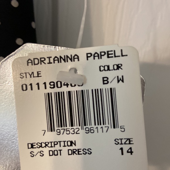 Adrianna Papell 100% Silk PolkaDot Dress size 14 length 39” bust 38” brand new - Picture 6 of 16